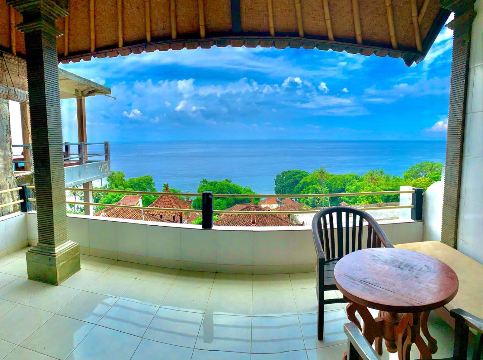 Titi Sedana Homestay Амед Экстерьер фото