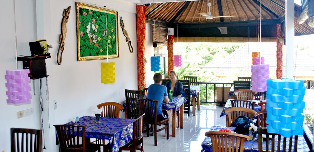 Titi Sedana Homestay Амед Экстерьер фото
